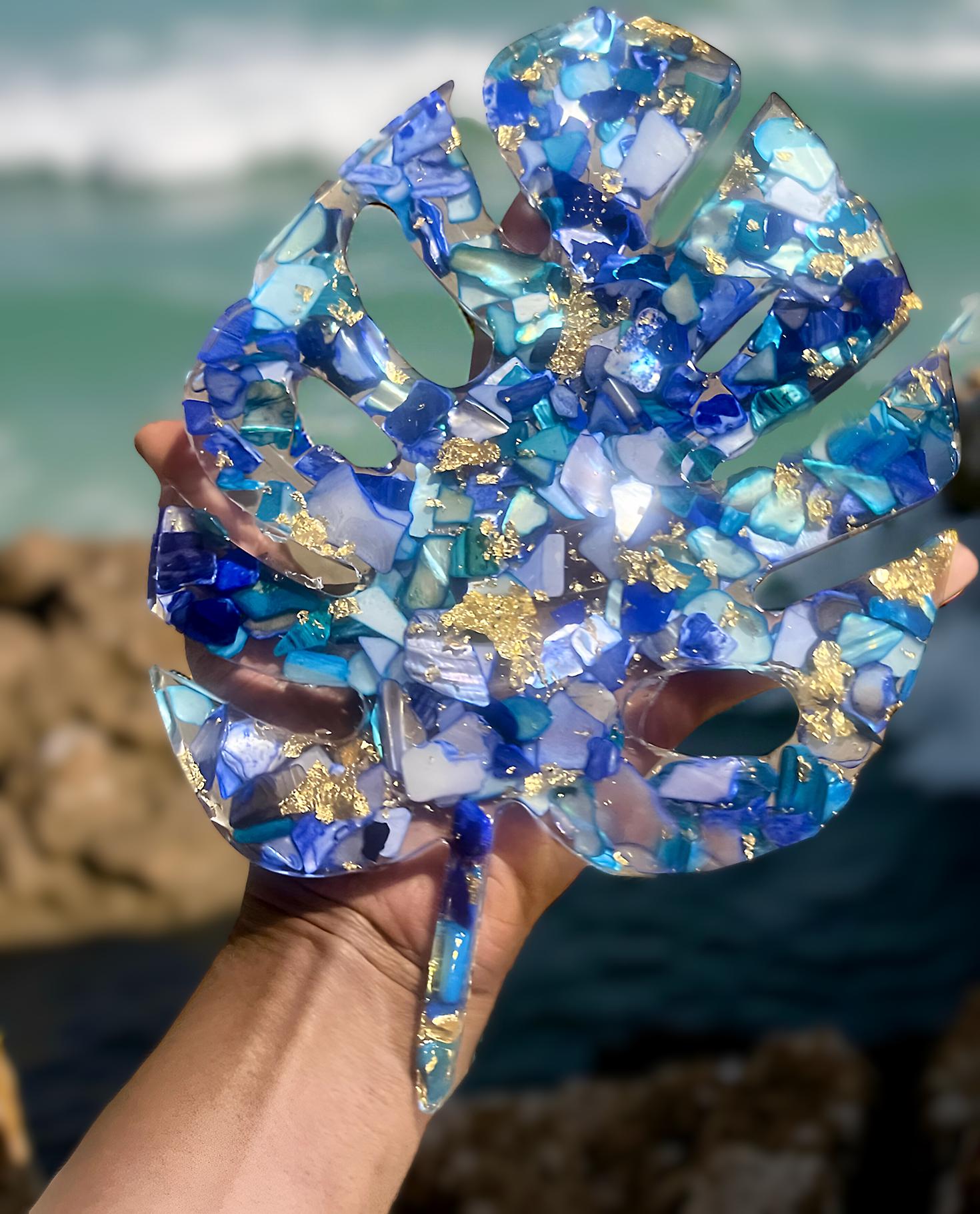 Blue Seashell Chip Monstera Leaf Tray