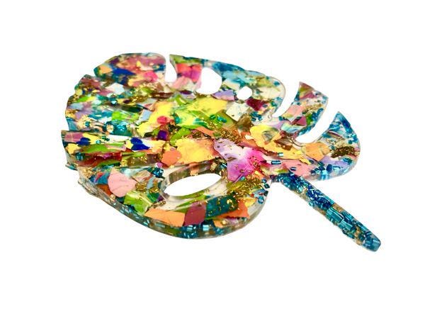 Monstera Leaf Tray – Colorful Resin Catchall Dish, Contemporary Eclectic Home Decor, Tropical Jewelry Tray, Handmade Art Tray